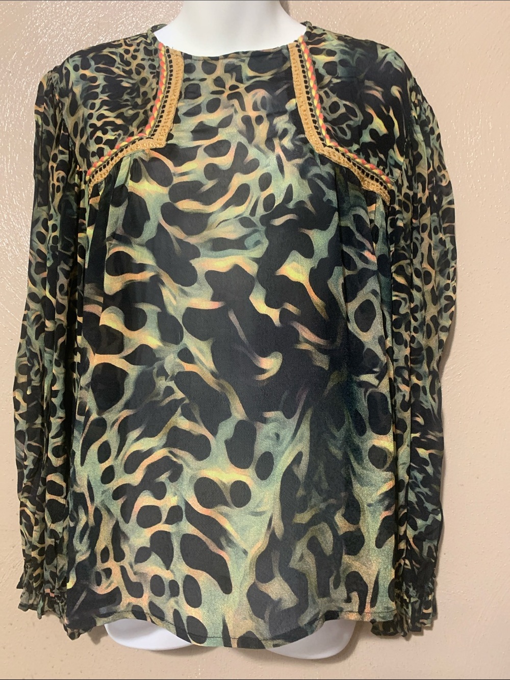 Blank London XS Green Leopard-Print Long Sleeve Blouse with Trim Detail